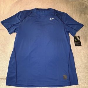 Nike dri-fit NWT